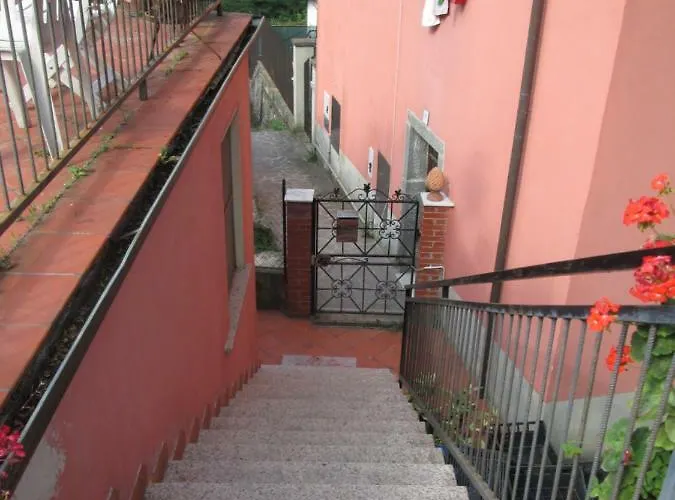 Casa Marcella لا سبيتسْيا